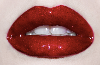 Illustration for article titled In Which We Begin the Quest For Glittery Lips
